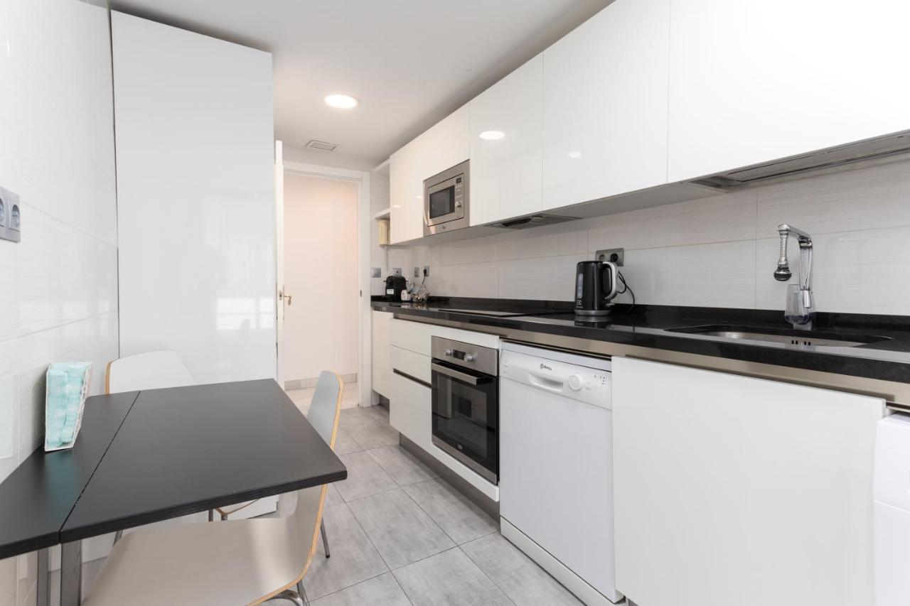 Mtr - Temporary Rent 3bedrooms Old Town Apartemen